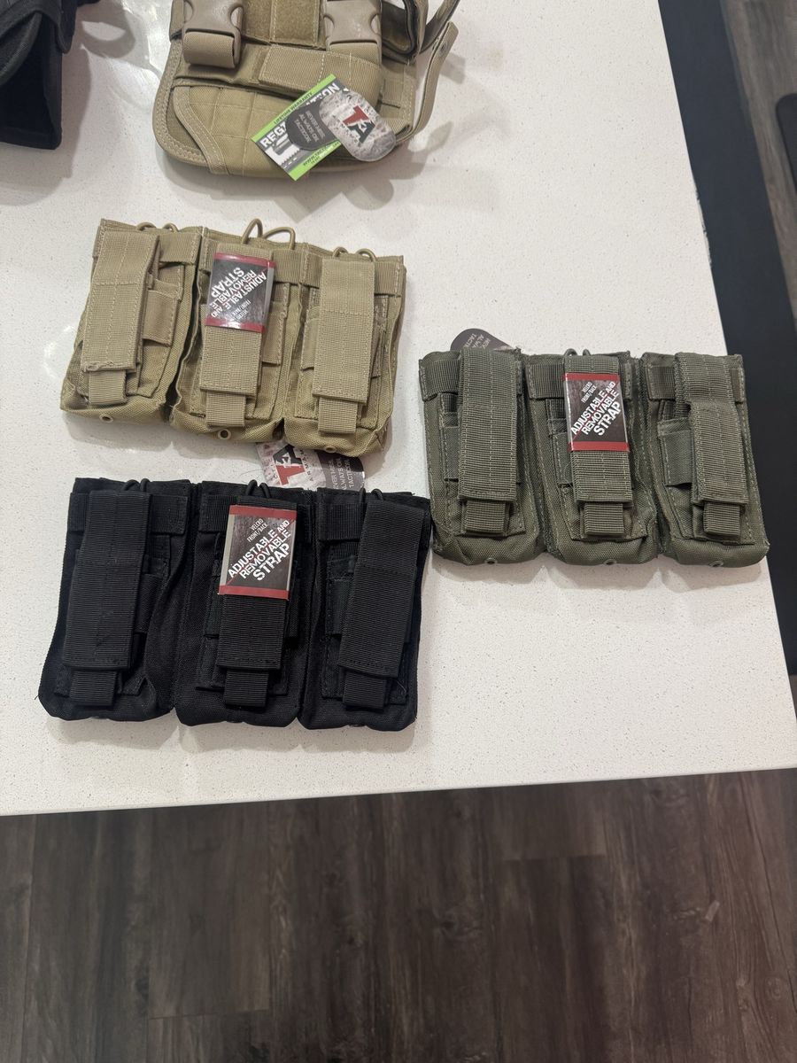 Tacticon Tactical Magazine Pouches with Adjustable Removable Straps  