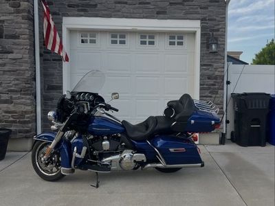 2015 Harley Davidson FLHTK Electra Glide Limited