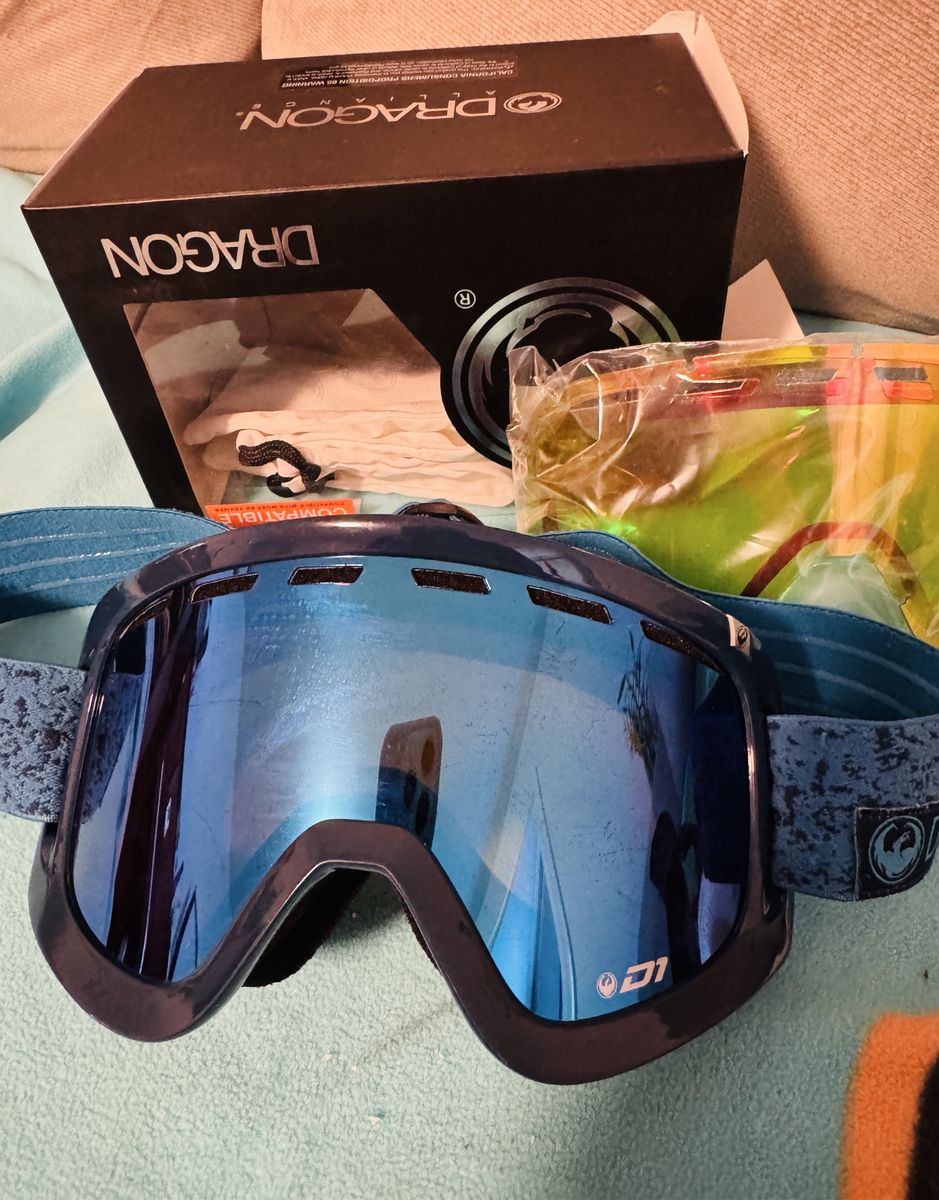 Dragon ski goggles