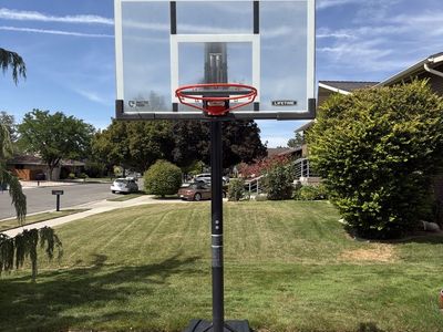 Lifetime Portable Basketball Hoop System
