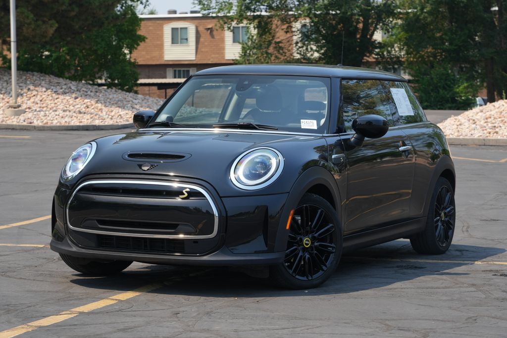 2024 Mini Hardtop 2 Door Cooper SE