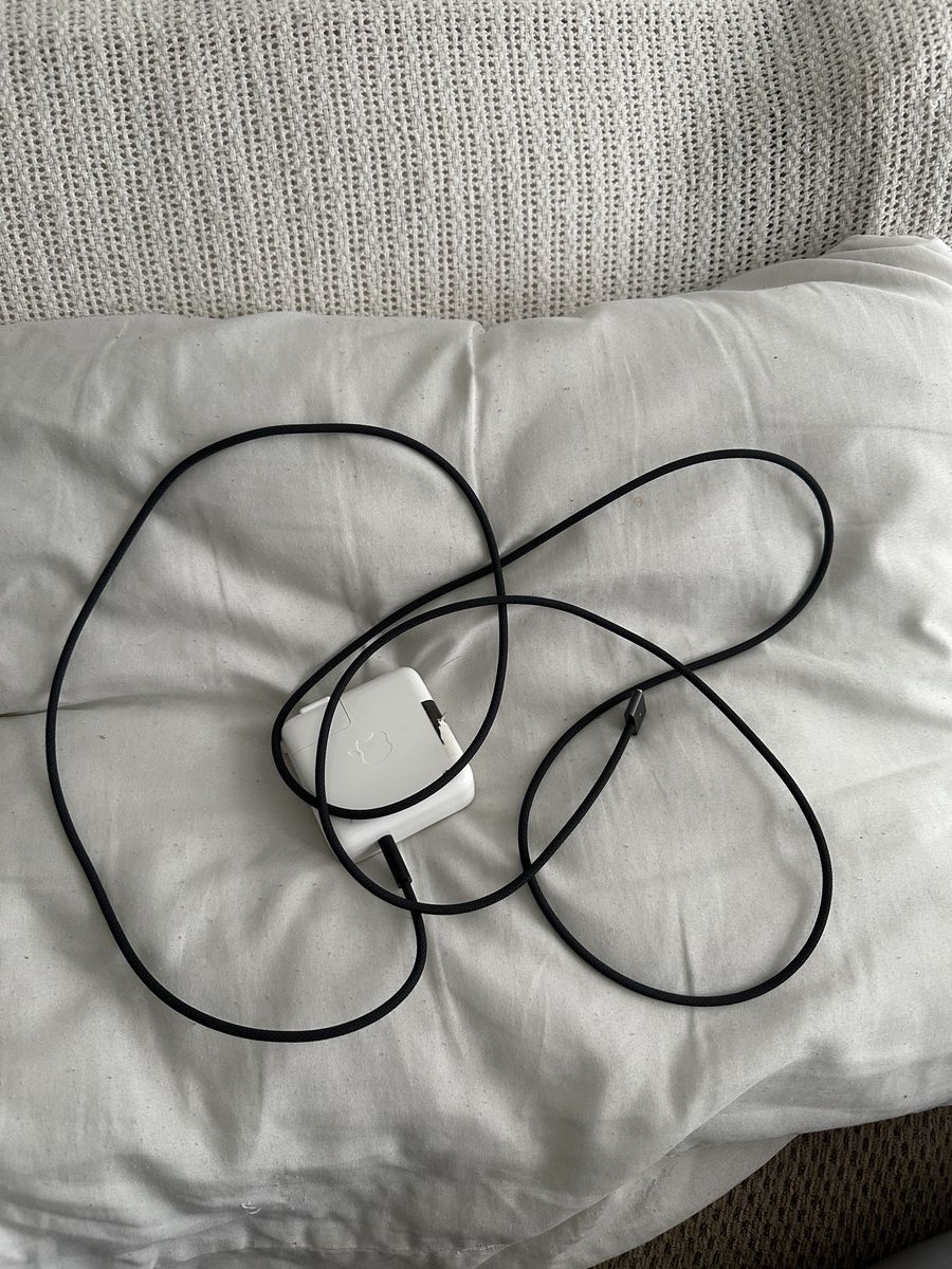 Apple charger