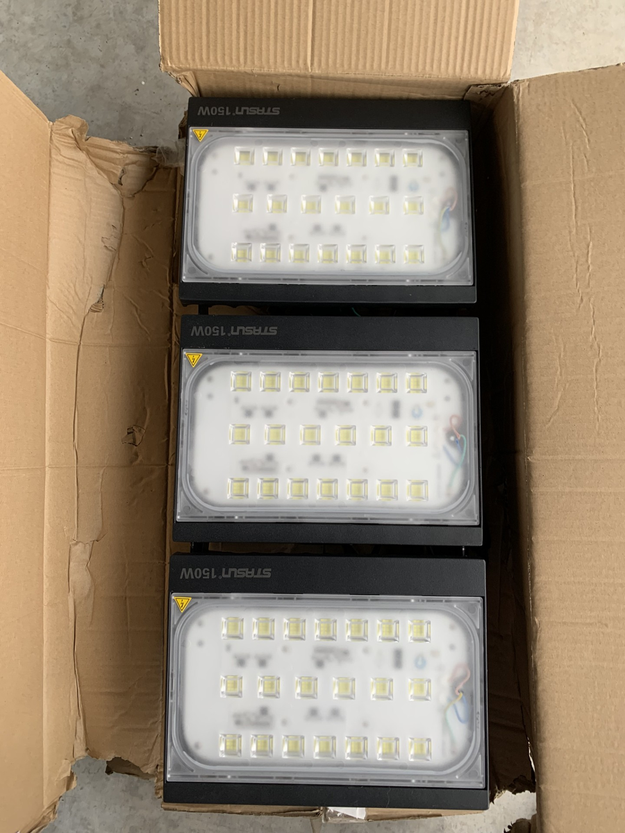 Stasun LED Flood Light 150W Ceiling Mount Adjustable AS39