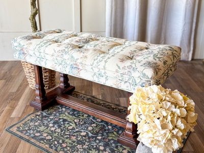 *FREE DELIVERY* Vintage Floral Tufted Bench