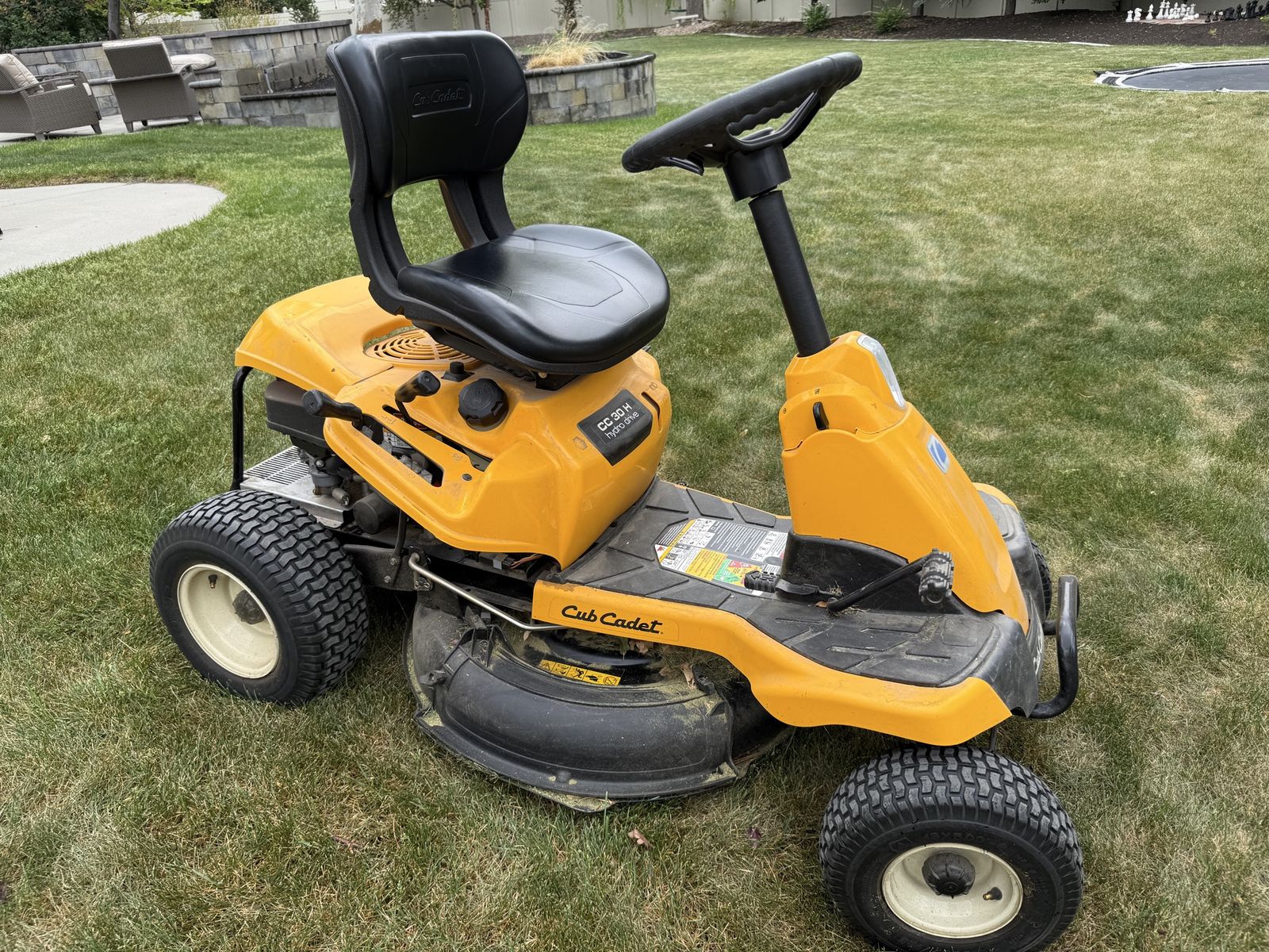 Cub Cadet CC30H 30” Hydro Riding Mower - Runs Strong, Ready to Cut!