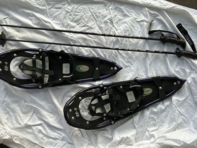 High Quality Snowshoes and Ski Poles Set