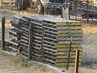 Free pallets