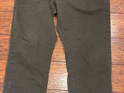 Men's Green Lucky Pants AThletic Fit