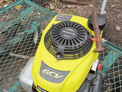Honda GCV 160 Overhead Cam Engine - Yellow - Good for Parts or Repair