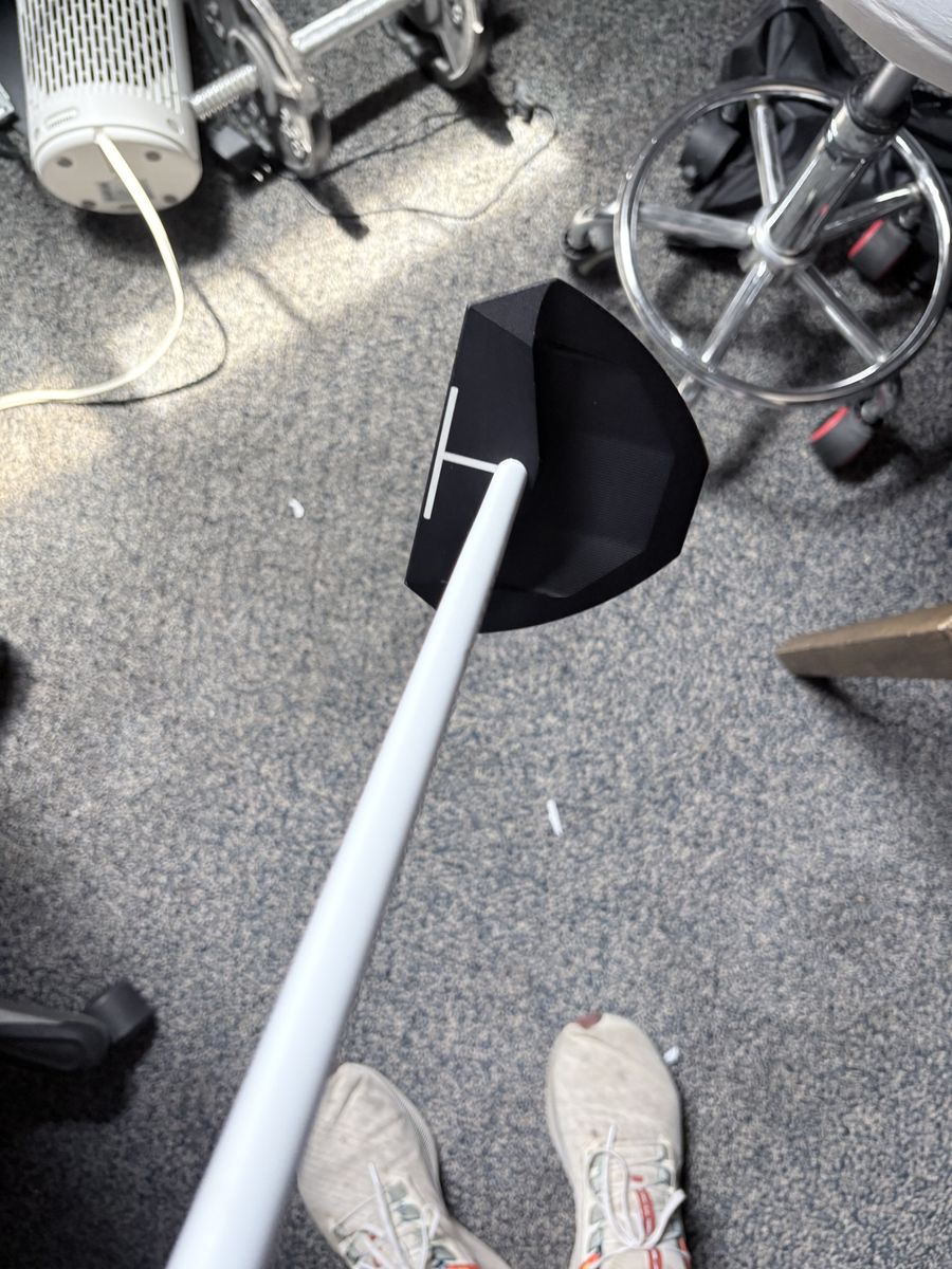 Main image 4