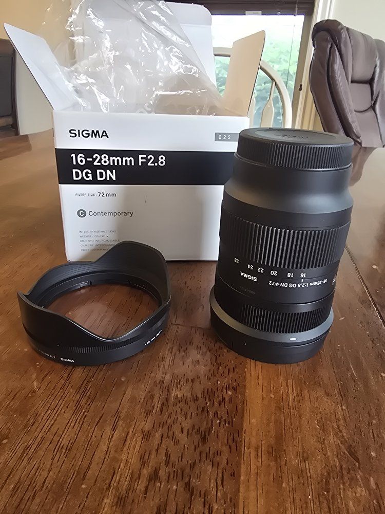 Sigma 16-28mm F2.8 DG DN Contemporary Lens for Sony E / L-Mount