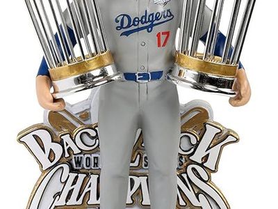 Shohei Ohtani Los Angeles Dodgers 2025 Back To Back World Series Champions Celebration Bobblehead MLB
