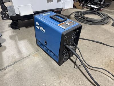 Millermatic Challenger 172 230 Volt Wire Welder Miller Welder