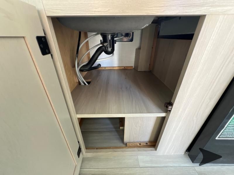Main image 23