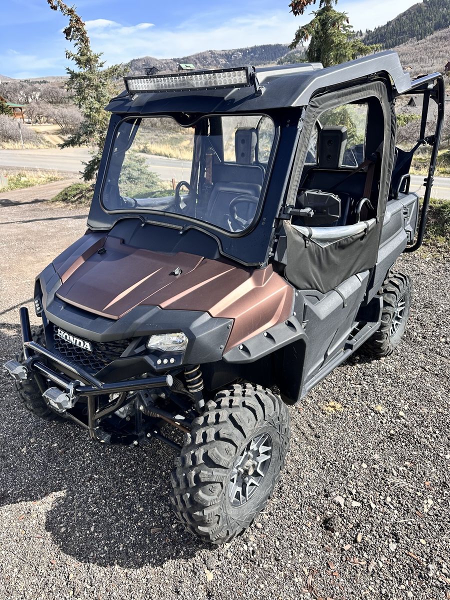 2021 Honda Pioneer 700-4 Deluxe