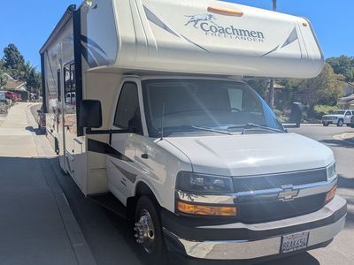 2020 Coachmen Freelander 26DS – Great Condition, Low Miles!