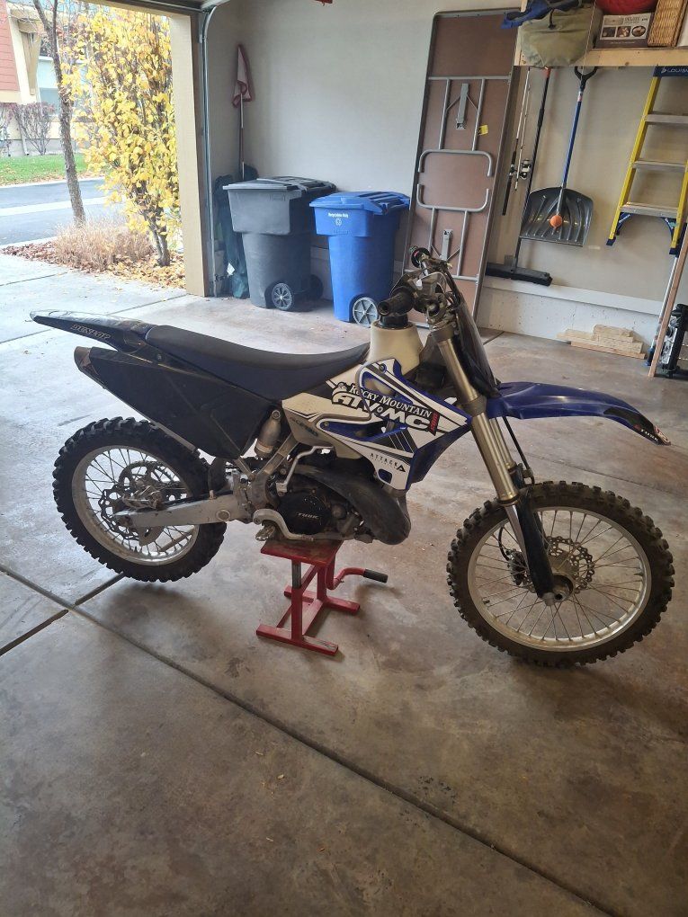 Yamaha YZ250 2 stroke 