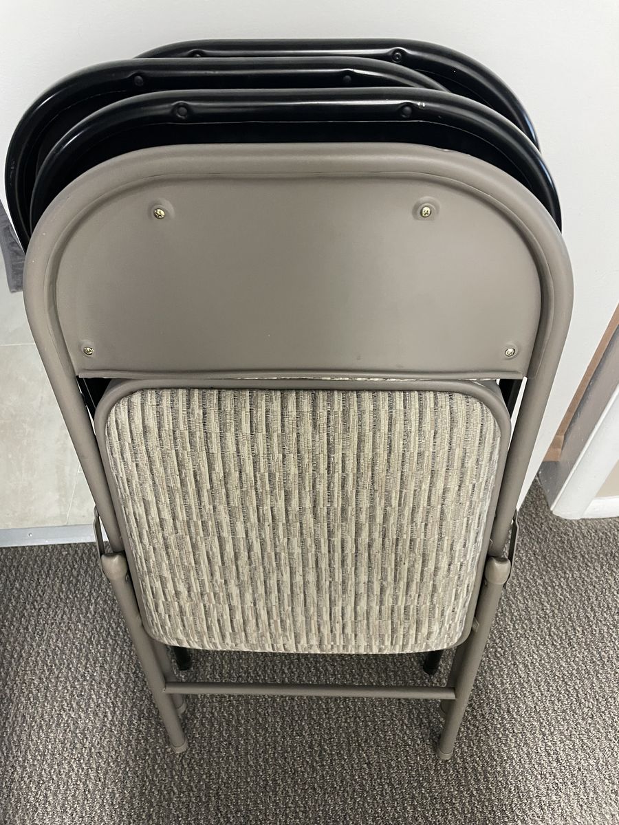 Set of 4 Folding Chairs
