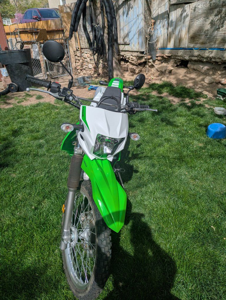 2022 Kawasaki 230s Dual-Sport