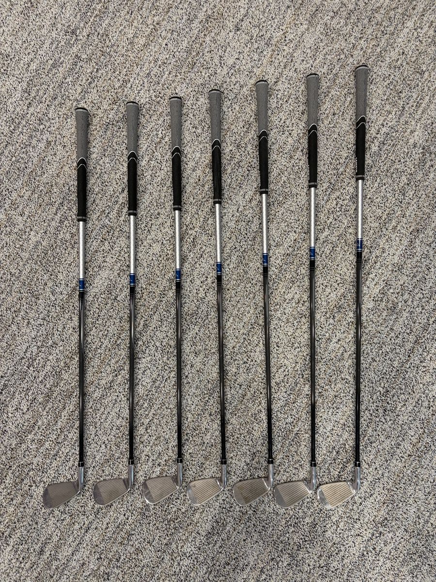 Callaway Paradym Ai Smoke MAX Fast Irons Set (7 Clubs) w/ Graphite Shafts