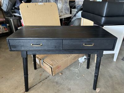 Black desk with drawers
