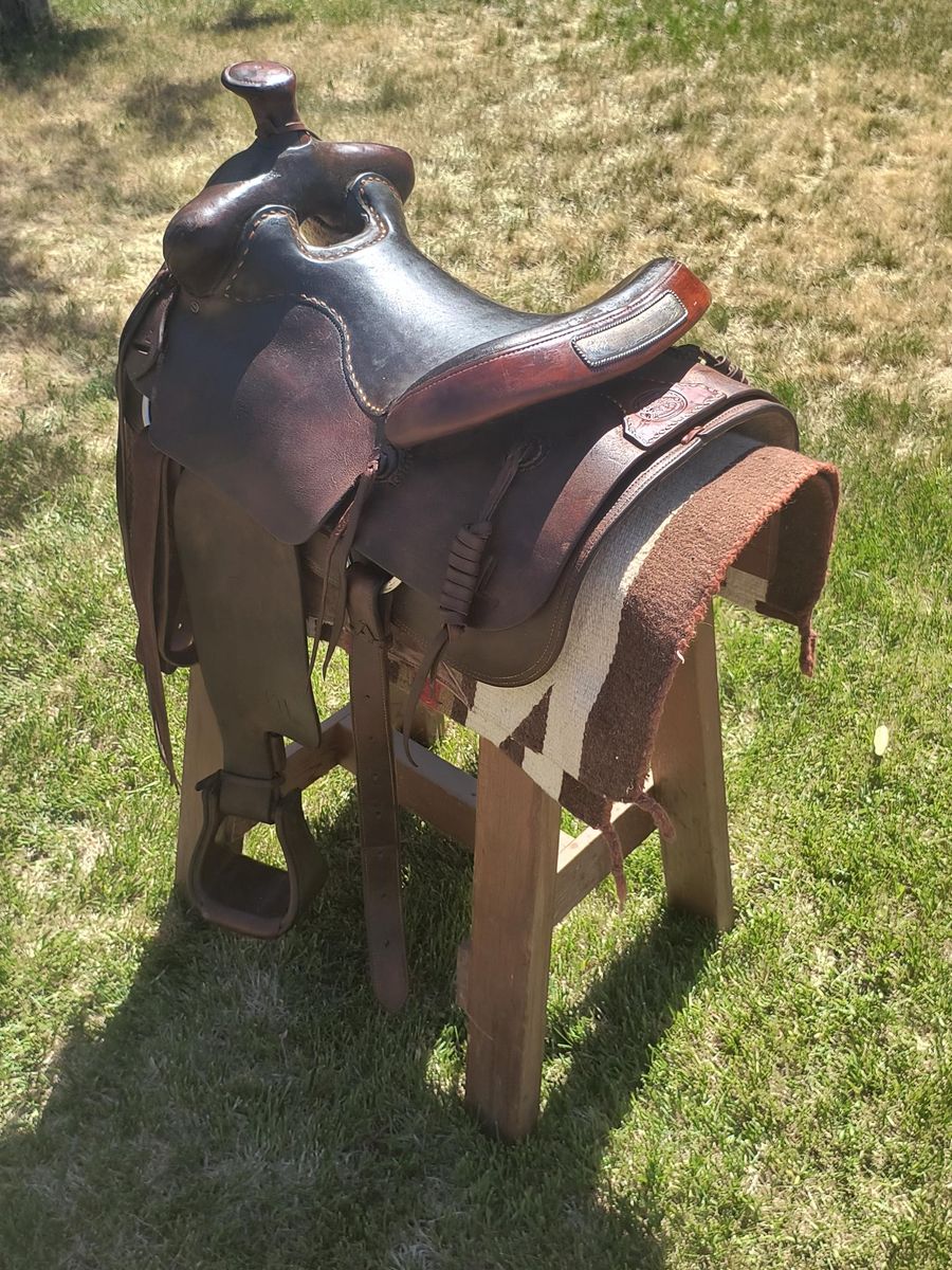 🤠 Rugged Reidhead Roping Saddle – Work-Ready & Durable 🤠