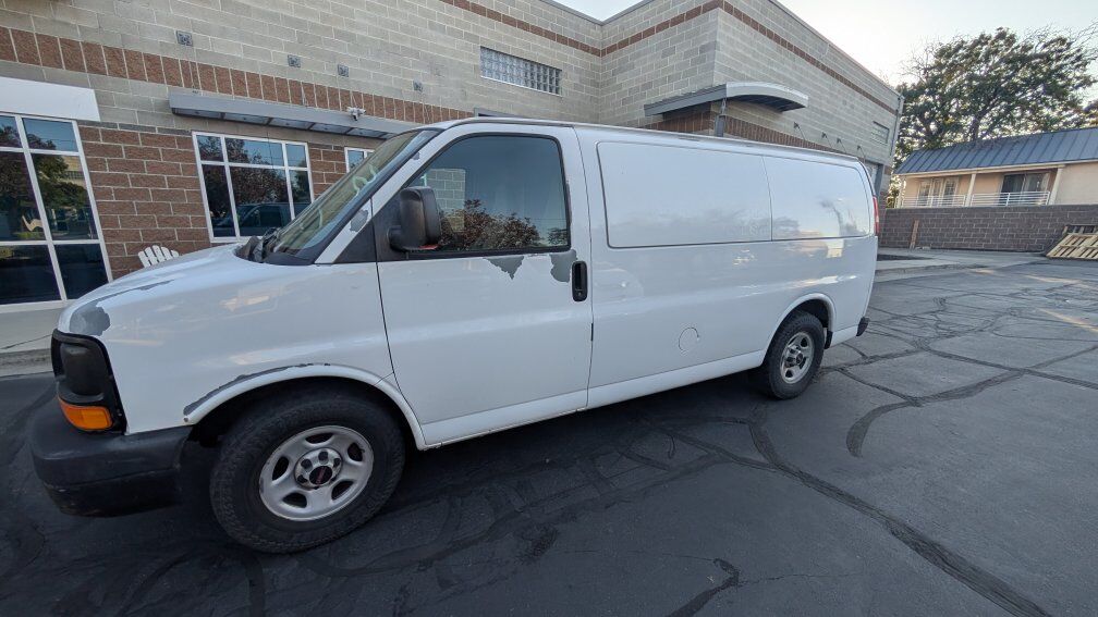 2005 GMC SAVANA 1500