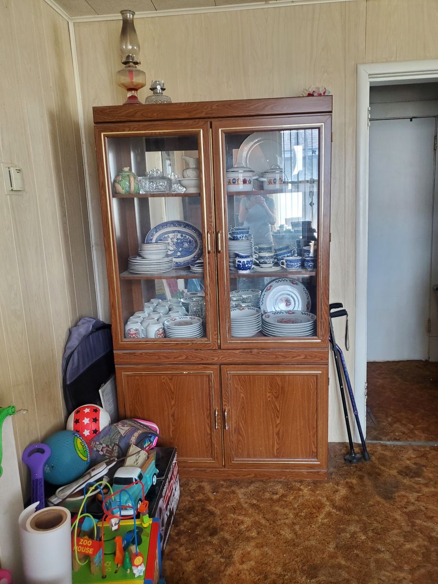 China hutch