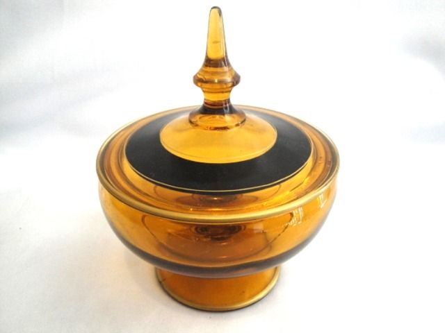 Vintage Amber Colored Candy Dish with Lid: 5 1\2" Across 7" Tall to Top of Lid