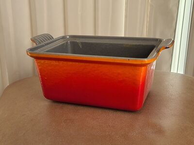 La Crueset Loaf Pan