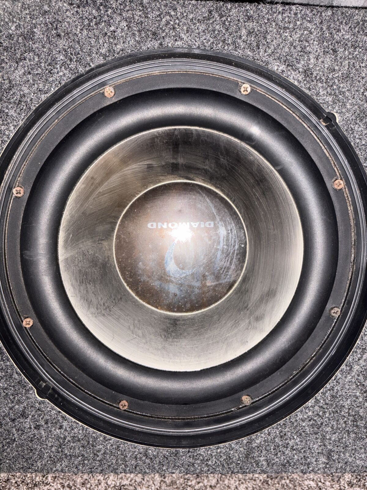 Diamond 12 inch subwoofer with enclosure