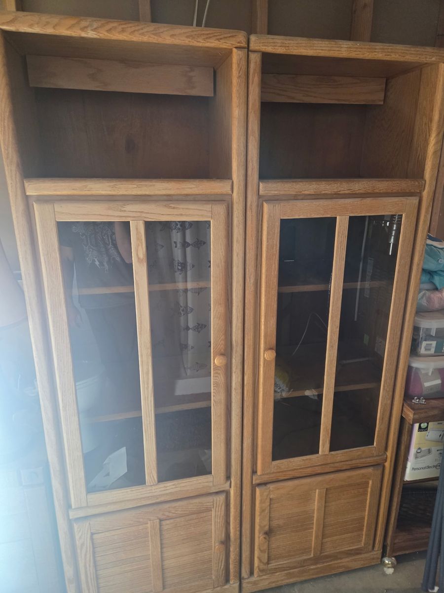 Oak Finish Entertainment Center / Display Cabinet with Glass Doors