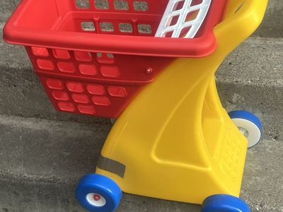 Little Tikes marlet Basket Shopping Cart Tolley