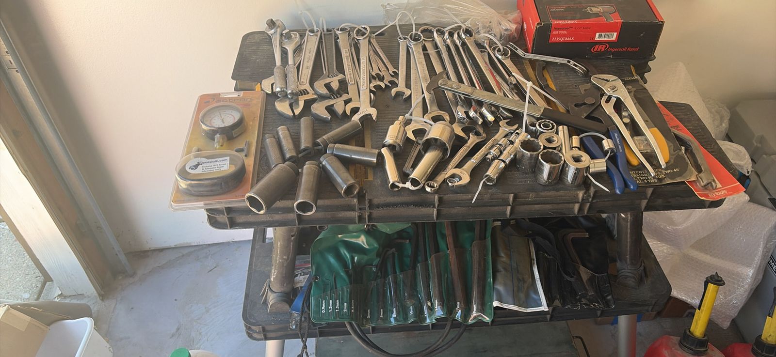 Lot of mechanics tools : Snap on, Mac, Craftsman