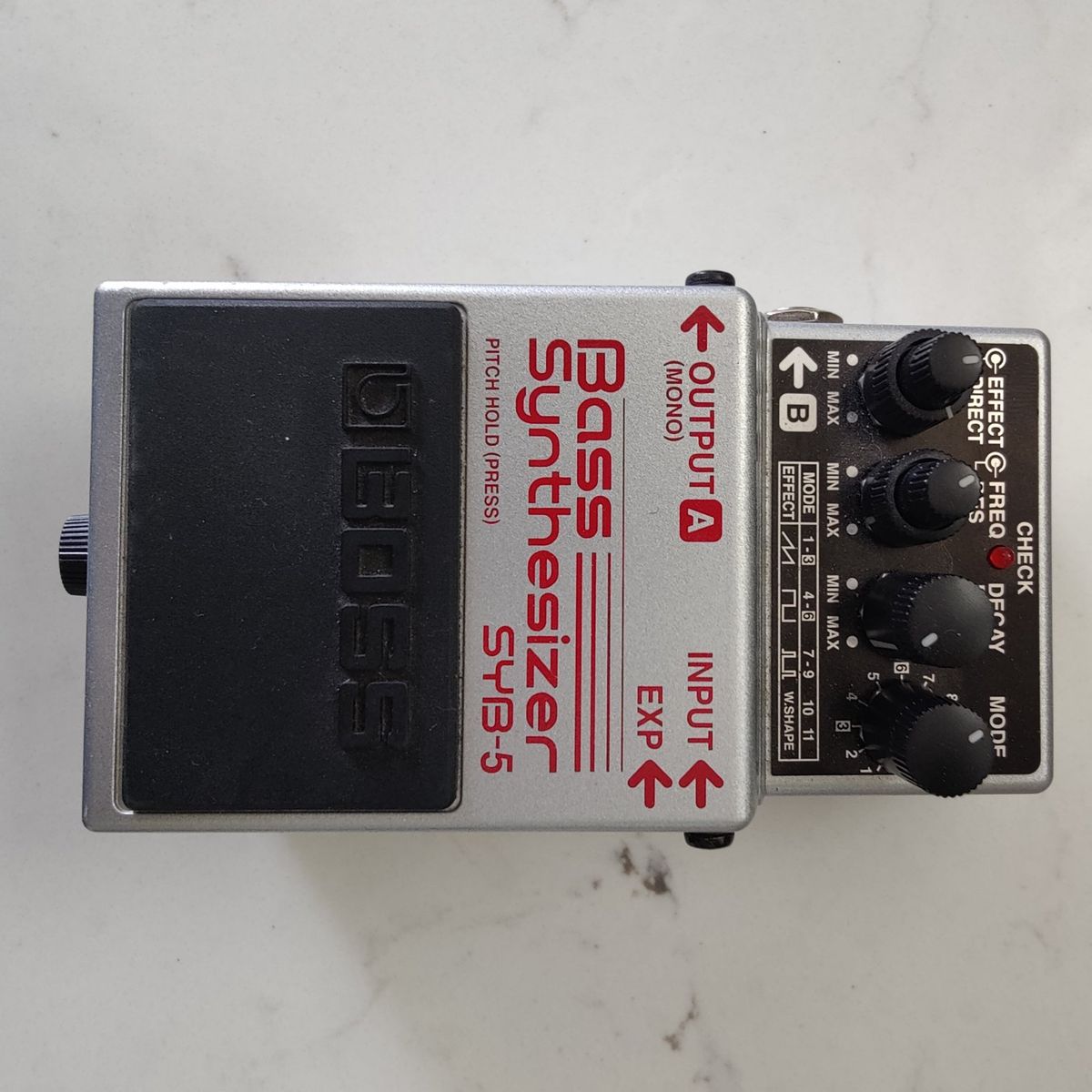 Boss SYB5 bass synthesizer