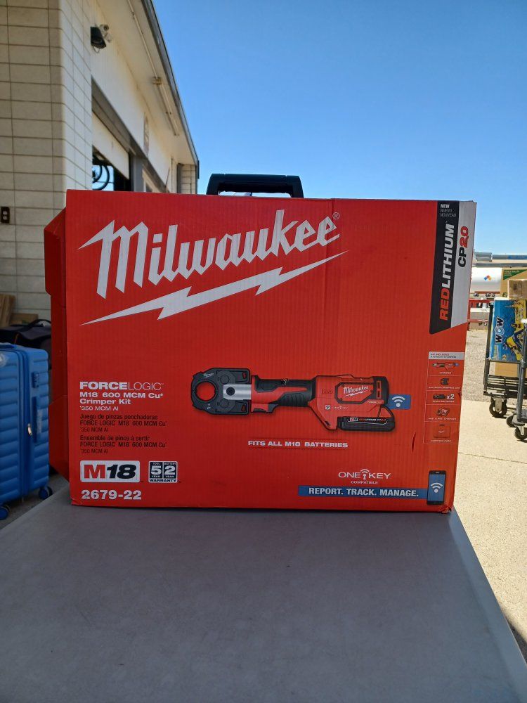Milwaukee FORCE LOGIC M18 600 MCM Cu Crimper Kit (2679-22) - REDLITHIUM CP2.0, ONE-KEY Compatible