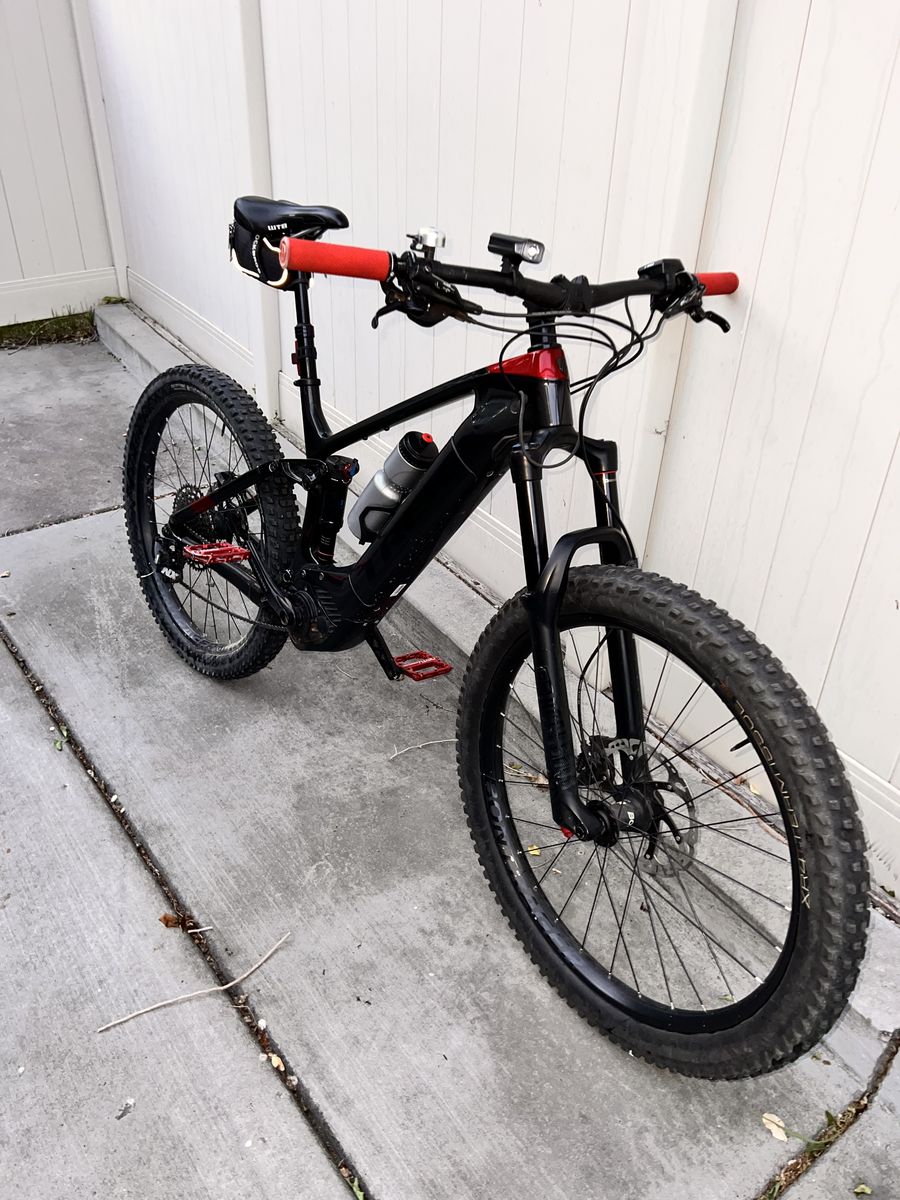 Trek Powerfly 9.7 Carbon 2.75 E Bike