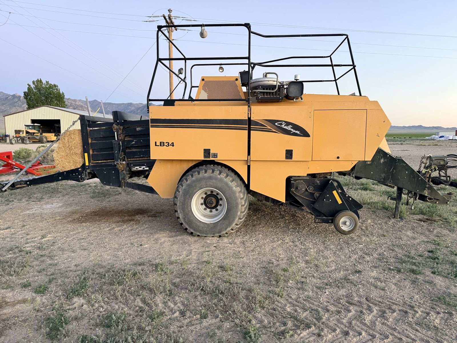 Challenger LB34 ( Massey Ferguson 4790 )