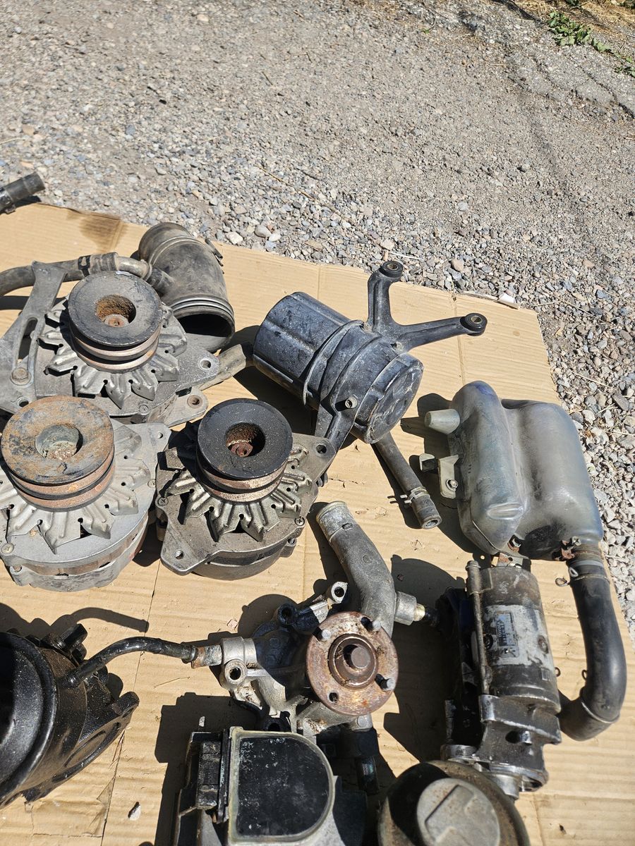 Main image 3