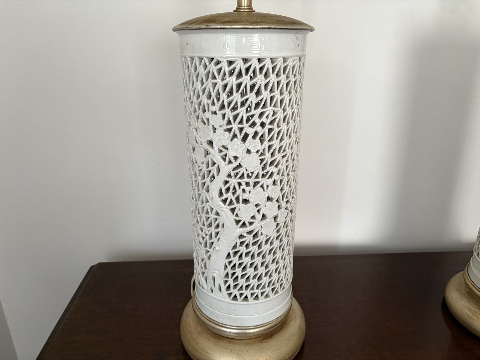 Main image 2