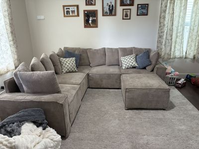 Like new Couch