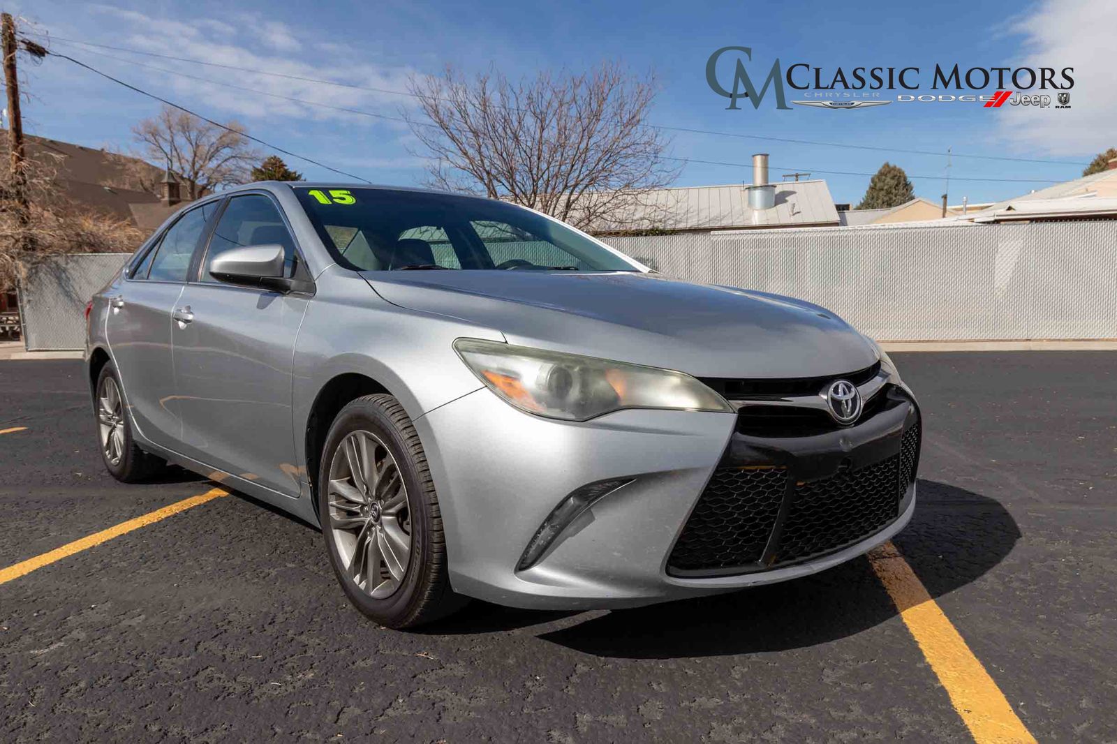 2015 TOYOTA CAMRY SE