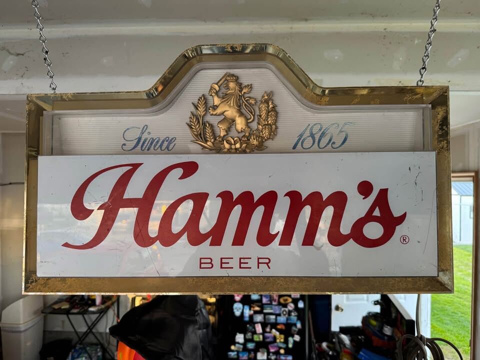 Rare lighted Hamms beer sign 25” long 12” tall 41/2” deep