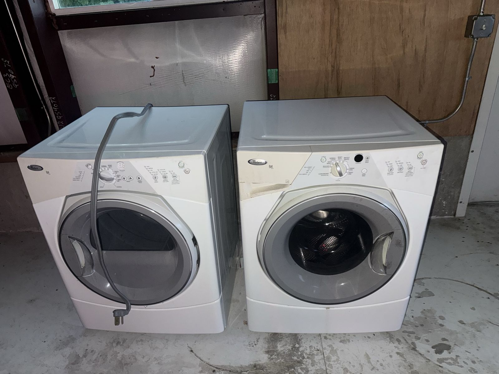 Whirlpool duet sport