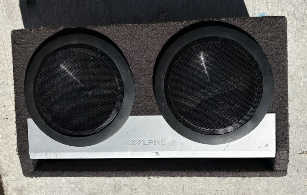 Dual 10” Alpine Subwoofer in Ported Box