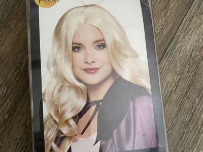 Halloween Costume Wigs Sarah Hocus Pocus Wig, Red Shimmer Wig, Black Wig