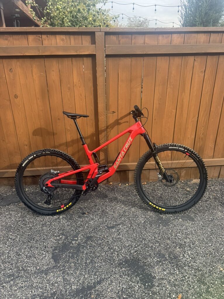 2024 Santa Cruz 5010