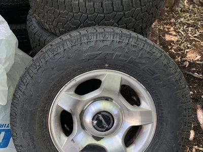 Falkin Wildpeak AT 4W 255/70-16 w/wheels 5x114.3
