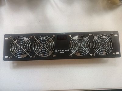 Rockville RRF4 2.5U Rack Fan w/ Temp LCD
