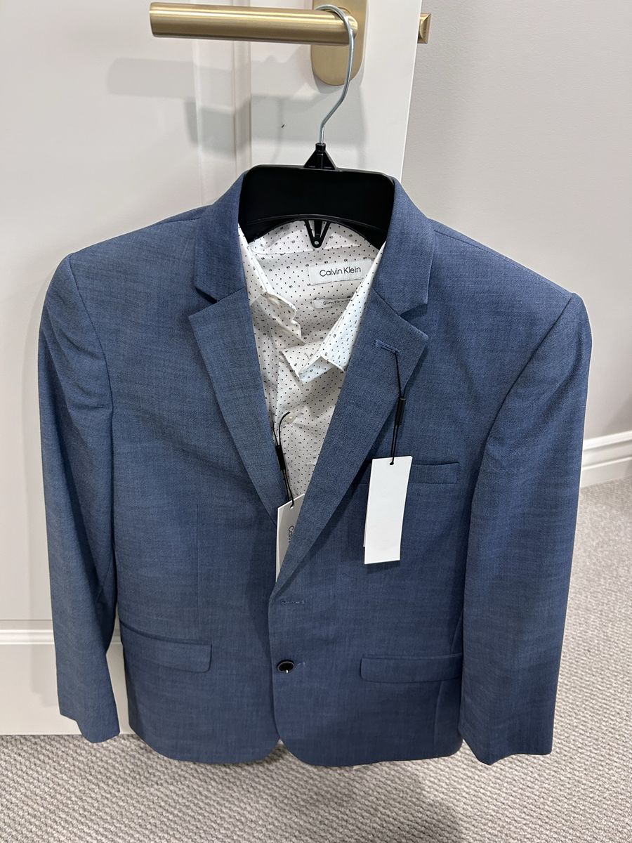 New Calvin Klein Boys Suit Size 16